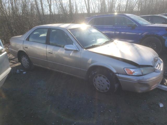 JT2BG22K7W0250416 - 1998 TOYOTA CAMRY CE TAN photo 4