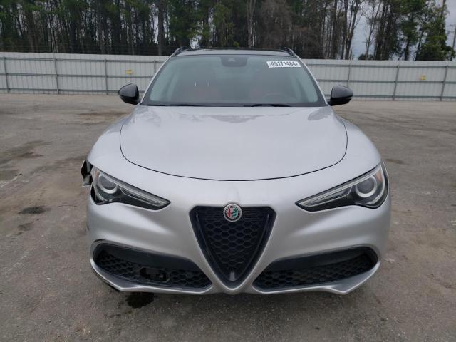 ZASPAKBN7K7C41443 - 2019 ALFA ROMEO STELVIO TI SILVER photo 5