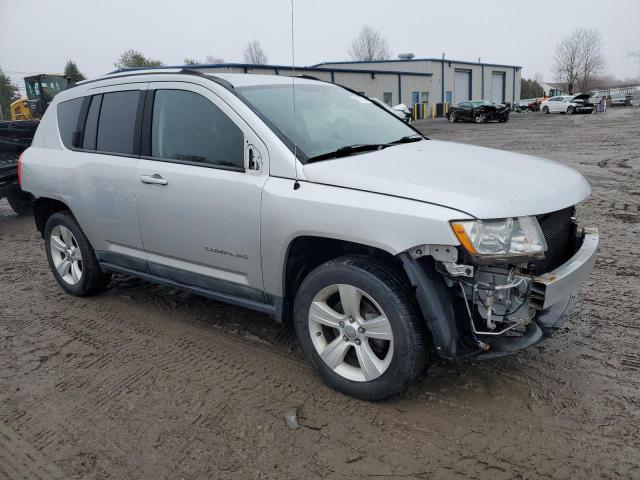 1J4NT1FA1BD267236 - 2011 JEEP COMPASS SPORT WHITE photo 4