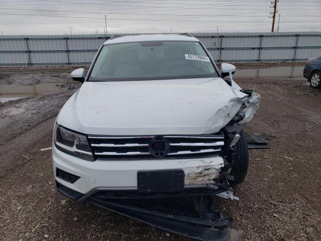 3VV0B7AX4JM118762 - 2018 VOLKSWAGEN TIGUAN S WHITE photo 5