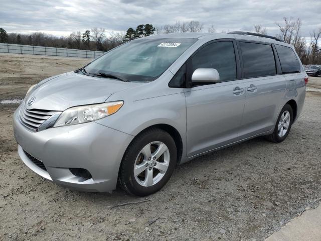 2015 TOYOTA SIENNA LE, 