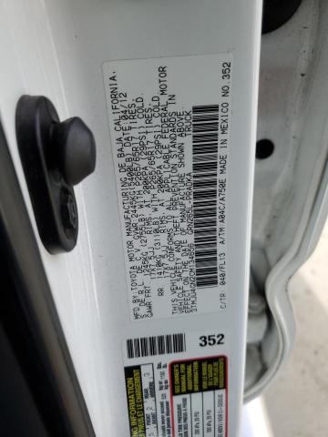 3TMJU4GN2CM134656 - 2012 TOYOTA TACOMA DOUBLE CAB PRERUNNER WHITE photo 12