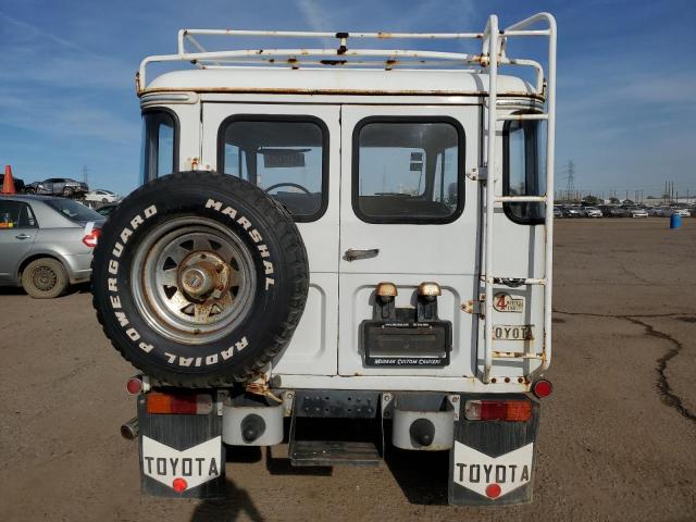 BJ40014284 - 1976 TOYOTA UK WHITE photo 6