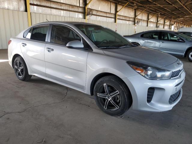 3KPA24AB8KE198312 - 2019 KIA RIO S SILVER photo 4