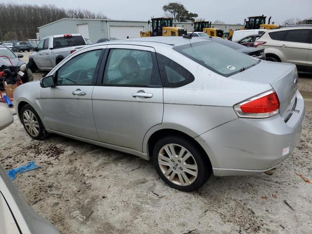 1FAHP3HN0AW158892 - 2010 FORD FOCUS SEL SILVER photo 2