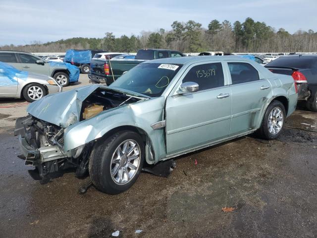 2005 CHRYSLER 300, 