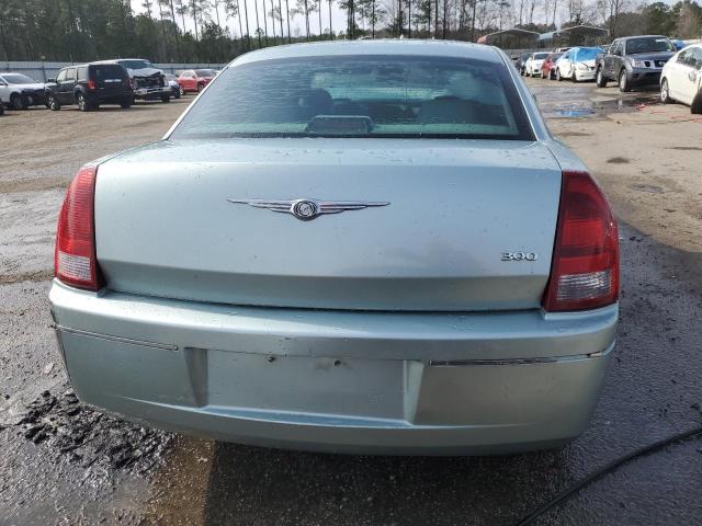 2C3JA43R75H620046 - 2005 CHRYSLER 300 GREEN photo 6