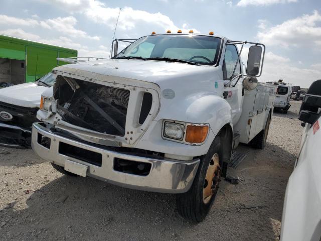 3FRXF75D99V134935 - 2009 FORD F750 SUPER DUTY WHITE photo 2