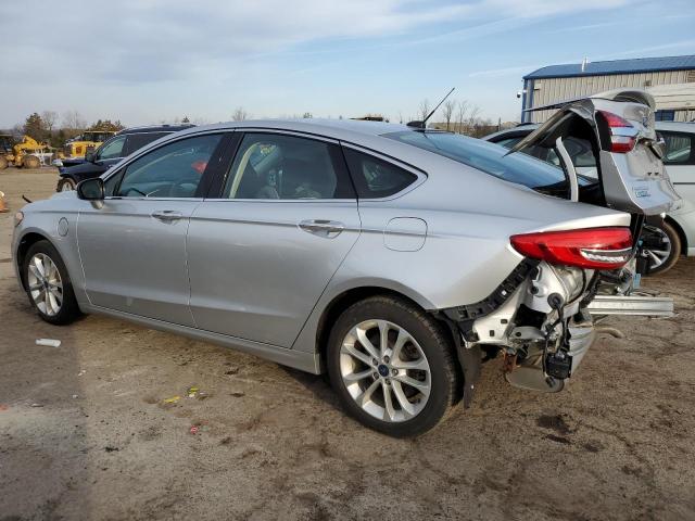 3FA6P0SU7KR213008 - 2019 FORD FUSION TITANIUM SILVER photo 2