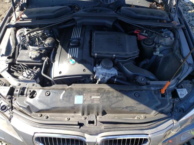 WBANW13508CZ82976 - 2008 BMW 535 I GRAY photo 11