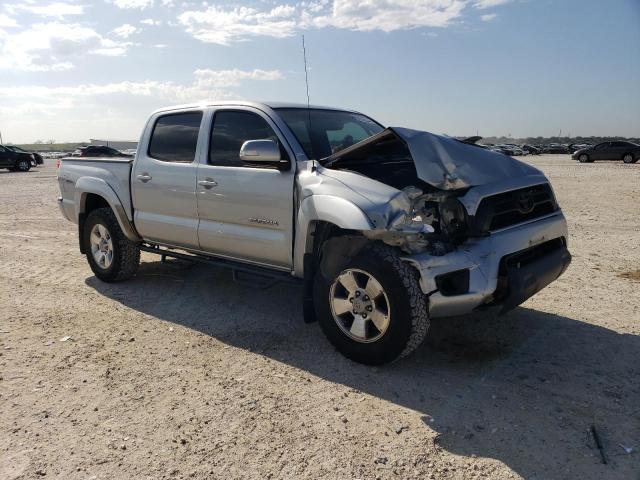 5TFJU4GN9CX025444 - 2012 TOYOTA TACOMA DOUBLE CAB PRERUNNER SILVER photo 4