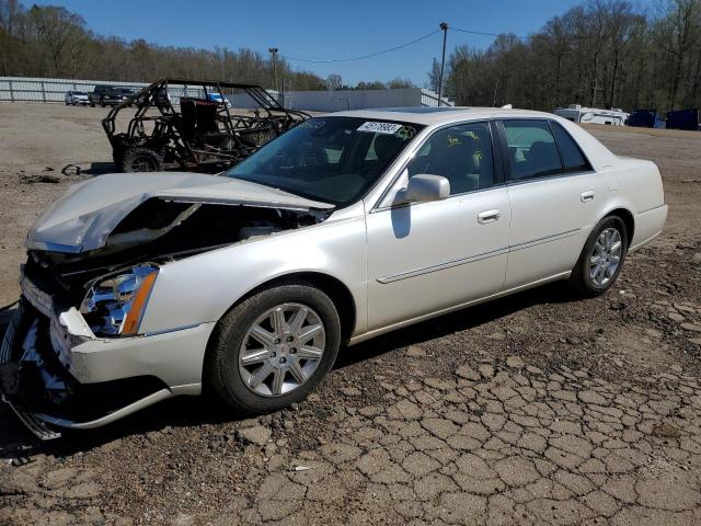 1G6KH5E68BU125239 - 2011 CADILLAC DTS PREMIUM COLLECTION CREAM photo 1