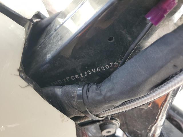 1HD1FCW113Y620753 - 2003 HARLEY-DAVIDSON FLHTCUI TWO TONE photo 9