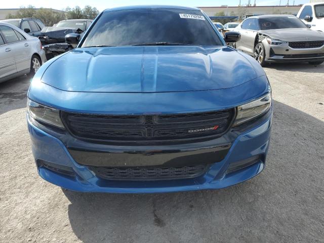 2C3CDXBG6NH103838 - 2022 DODGE CHARGER SXT BLUE photo 5