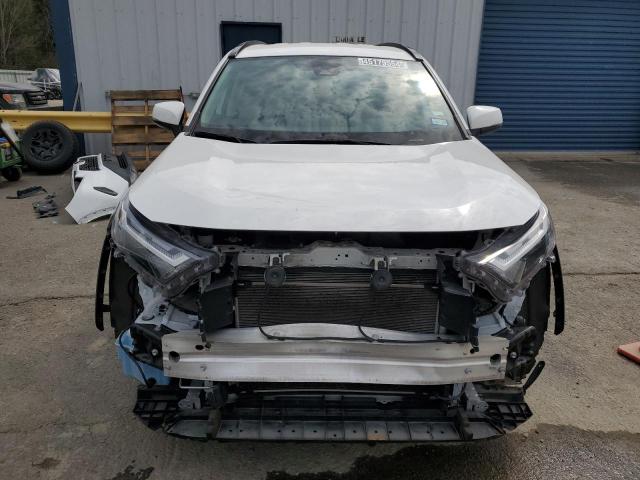 2T3W1RFV9NW209657 - 2022 TOYOTA RAV4 XLE WHITE photo 5