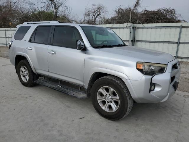 JTEZU5JRXE5067748 - 2014 TOYOTA 4RUNNER SR5 SILVER photo 4