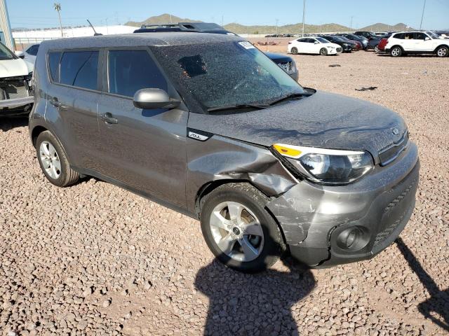 KNDJN2A27H7492997 - 2017 KIA SOUL GRAY photo 4