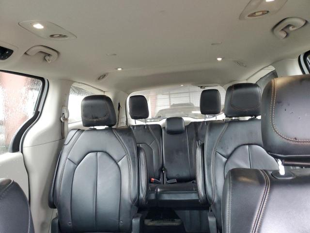 2C4RC1BG4HR526390 - 2017 CHRYSLER PACIFICA TOURING L WHITE photo 10