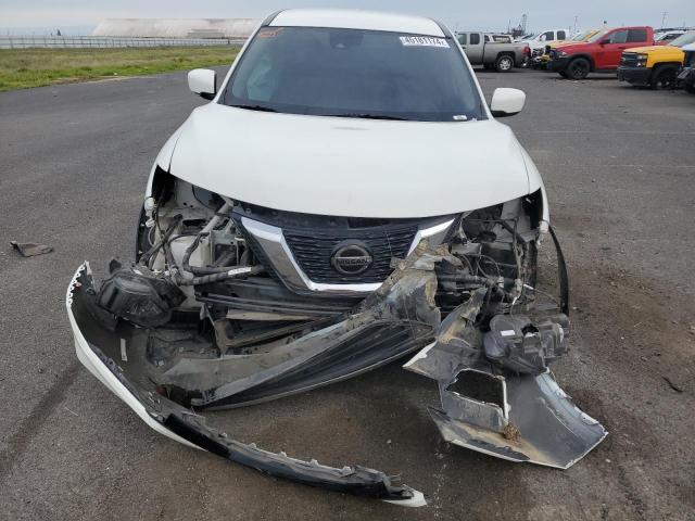 5N1AT2MT0LC809282 - 2020 NISSAN ROGUE S WHITE photo 5