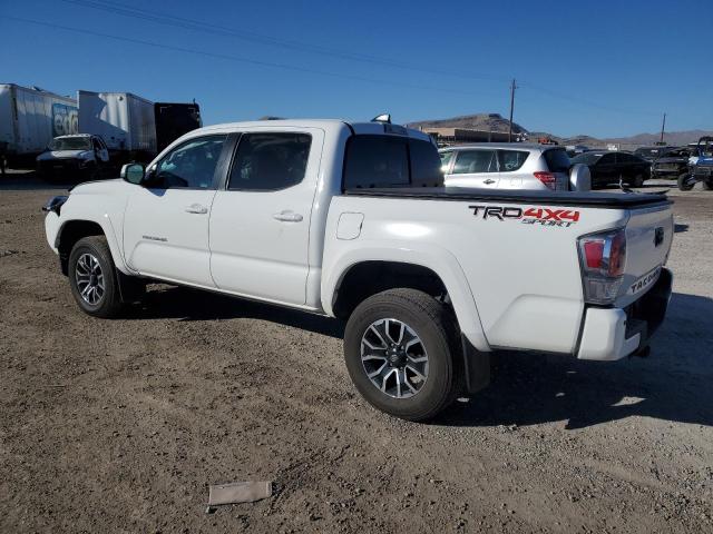 3TMCZ5AN0NM506152 - 2022 TOYOTA TACOMA DOUBLE CAB WHITE photo 2