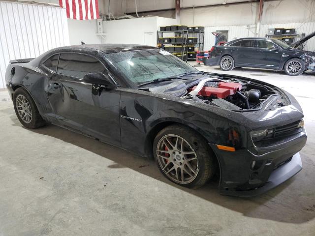 2G1FL1EP6D9804076 - 2013 CHEVROLET CAMARO ZL1 黑色 照片 4