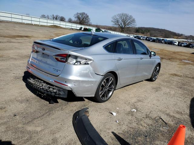 3FA6P0D93KR152927 - 2019 FORD FUSION TITANIUM SILVER photo 3