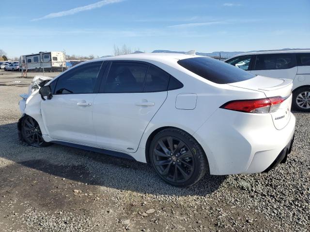 JTDBDMHE3SJ011737 - 2025 TOYOTA COROLLA LE WHITE photo 2