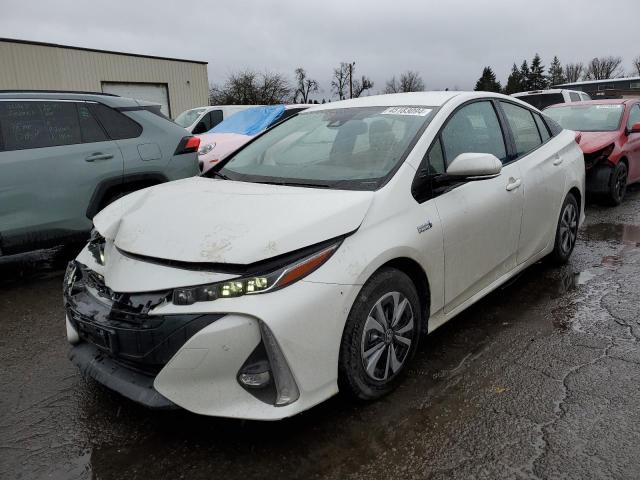 JTDKARFP5J3099218 - 2018 TOYOTA PRIUS PRIM თეთრი ფოტო 1