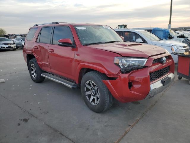 JTEBU5JR3J5545889 - 2018 TOYOTA 4RUNNER SR5/SR5 PREMIUM RED photo 4