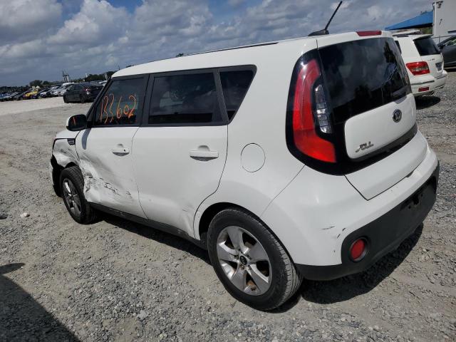 KNDJN2A29J7607993 - 2018 KIA SOUL WHITE photo 2