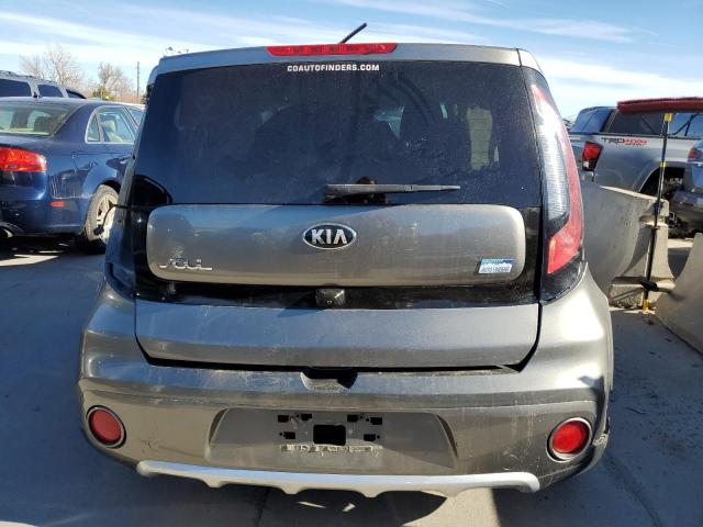 KNDJP3A59H7499640 - 2017 KIA SOUL + SILVER photo 6