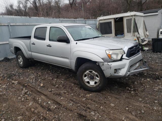 3TMMU4FN5CM048112 - 2012 TOYOTA TACOMA DOUBLE CAB LONG BED GRAY photo 4