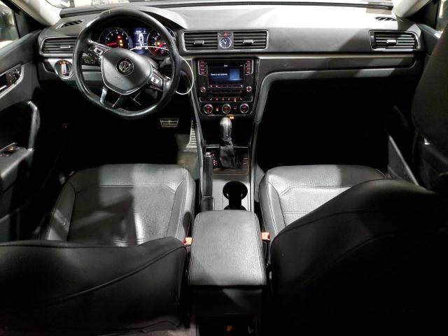 1VWDT7A34HC003694 - 2017 VOLKSWAGEN PASSAT R-LINE Schwarz Foto 8