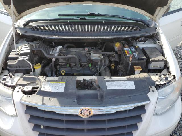 2C4GP44R45R591232 - 2005 CHRYSLER TOWN & COU LX WHITE photo 12