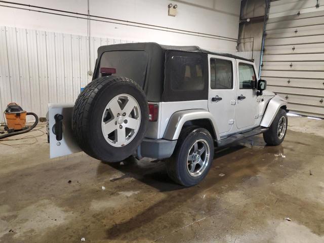 1J4GA59177L153983 - 2007 JEEP WRANGLER SAHARA SILVER photo 3