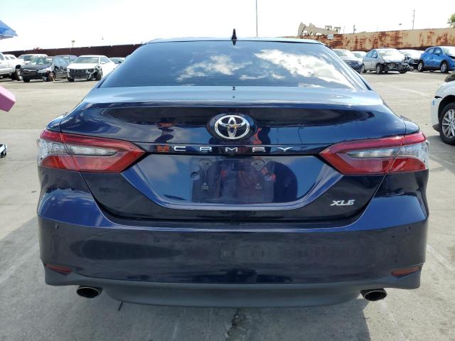 4T1FZ1AK1NU065523 - 2022 TOYOTA CAMRY XLE BLUE photo 6