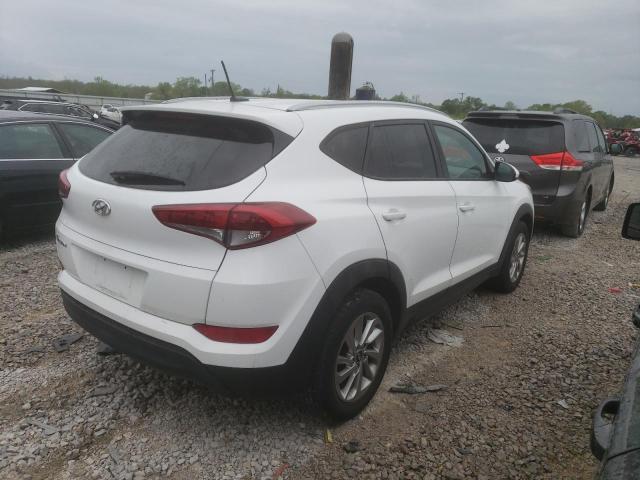 KM8J33A4XGU152123 - 2016 HYUNDAI TUCSON LIMITED WHITE photo 3