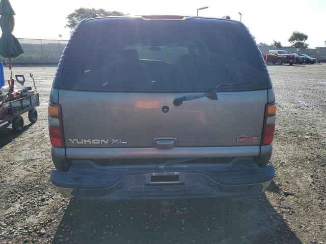 1GKEC16T52J264062 - 2002 GMC YUKON XL C1500 GRAY photo 6