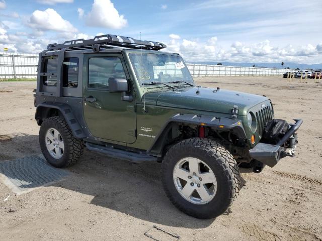 1J8FA541X8L502153 - 2008 JEEP WRANGLER SAHARA GREEN photo 4