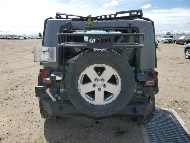 1J8FA541X8L502153 - 2008 JEEP WRANGLER SAHARA GREEN photo 6