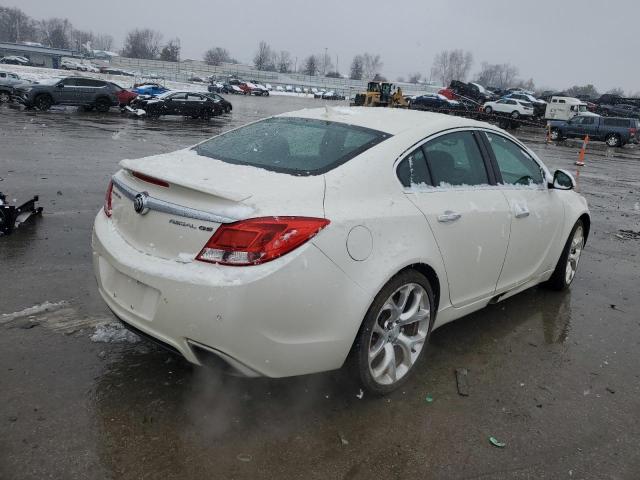 2G4GV5GVXD9192825 - 2013 BUICK REGAL GS WHITE photo 3