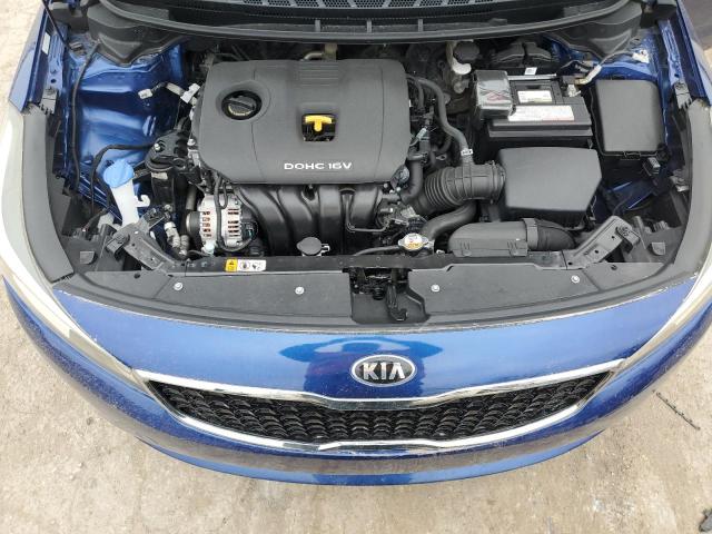 3KPFL4A71JE240641 - 2018 KIA FORTE LX BLUE photo 11