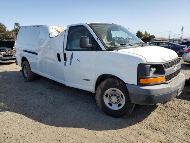 1GCGG29U661101932 - 2006 CHEVROLET EXPRESS G2 WHITE photo 4