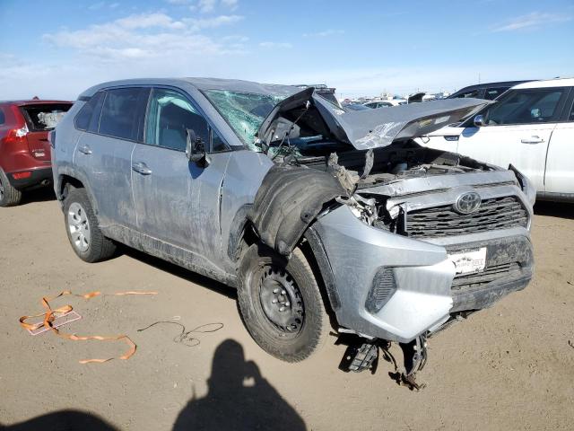 2T3F1RFV9PW380198 - 2023 TOYOTA RAV4 LE SILVER photo 4