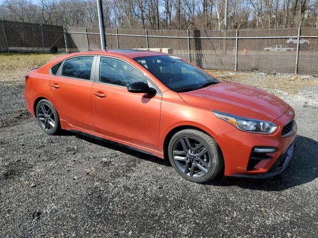 3KPF34AD5ME273135 - 2021 KIA FORTE GT LINE ORANGE photo 4