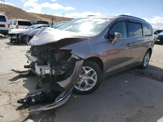 2C4RC1FGXJR102910 - 2018 CHRYSLER PACIFICA TOURING PLUS GOLD photo 1