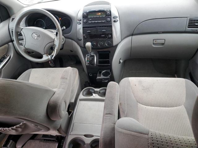 5TDKK4CC5AS339755 - 2010 TOYOTA SIENNA CE SILVER photo 8