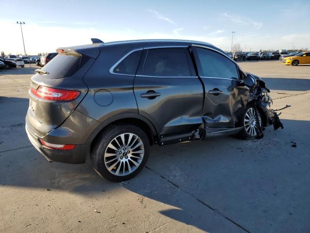 5LMCJ3C97HUL61714 - 2017 LINCOLN MKC RESERVE GRAY photo 3