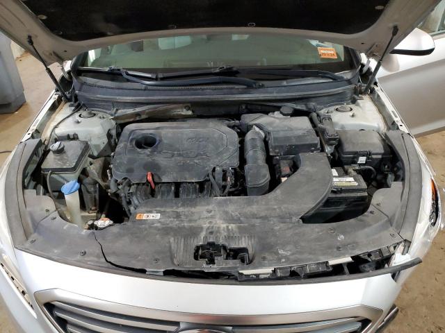 5NPE24AF8FH036492 - 2015 HYUNDAI SONATA SE SILVER photo 11