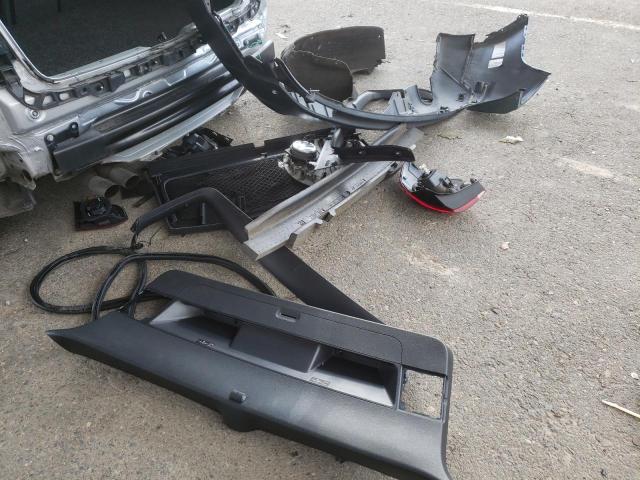 WVWBB7AJ6AW259870 - 2010 VOLKSWAGEN GOLF SILVER photo 12